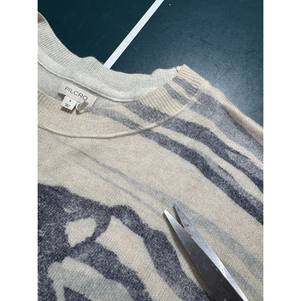 Pilcro Sweater Women's Multicolor 100% Cashmere Tiger Graphic Luxury Size Small‎ - Picture 8 of 13